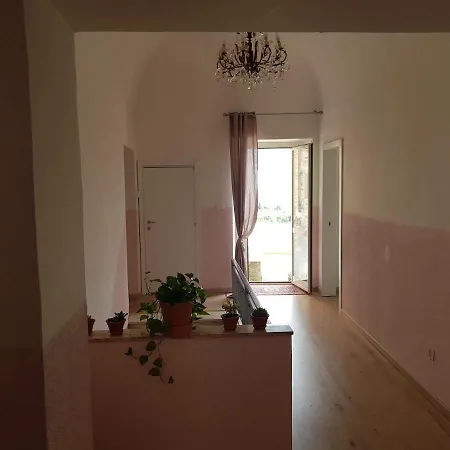 Dimora Abate-tirone-pansa