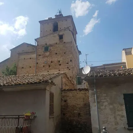 Dimora Abate-tirone-pansa * Penne